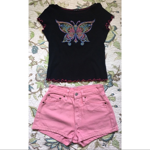 Vintage 90s pink high waisted Levi's denim shorts - Picture 4 of 4